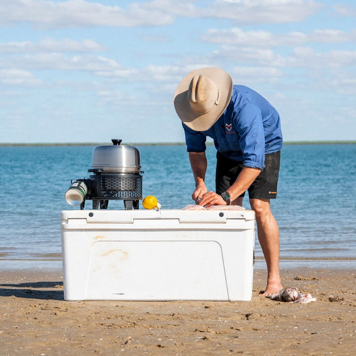 COBB Black Gas grill