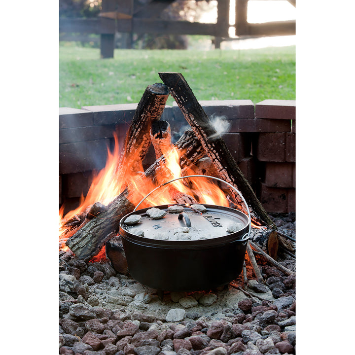 Lodge Cast Iron Deep Camp Dutch Oven - 8 Quart
