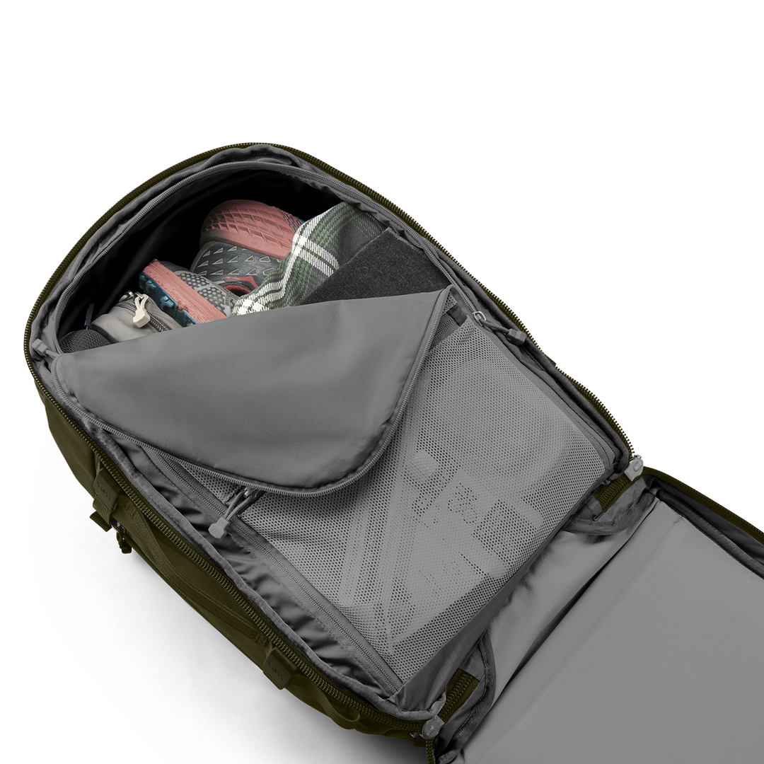 YETI Crossroads 35L Backpack - Alpine Brown