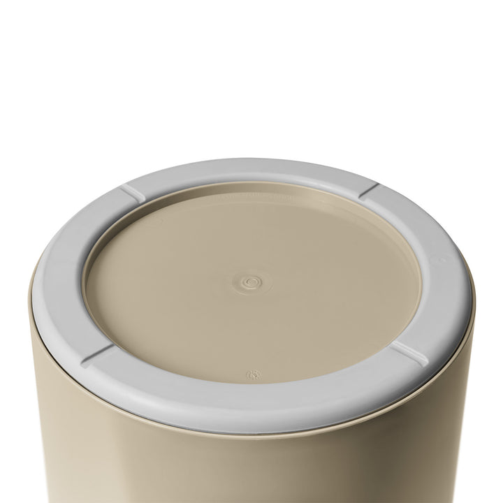 YETI LoadOut 5-Gallon Bucket - Tan