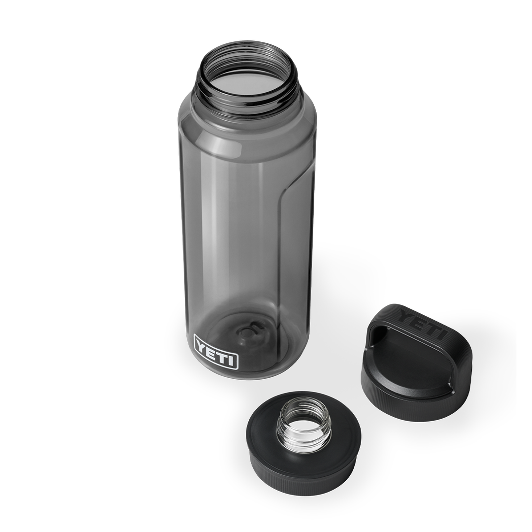 YETI Yonder 1.5L Water Bottle with Yonder Chug Cap - Charcoal