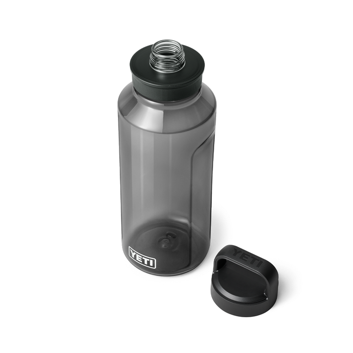 YETI Yonder 1.5L Water Bottle with Yonder Chug Cap - Charcoal