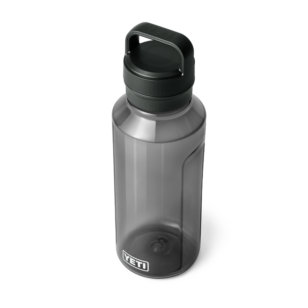 YETI Yonder 1.5L Water Bottle with Yonder Chug Cap - Charcoal