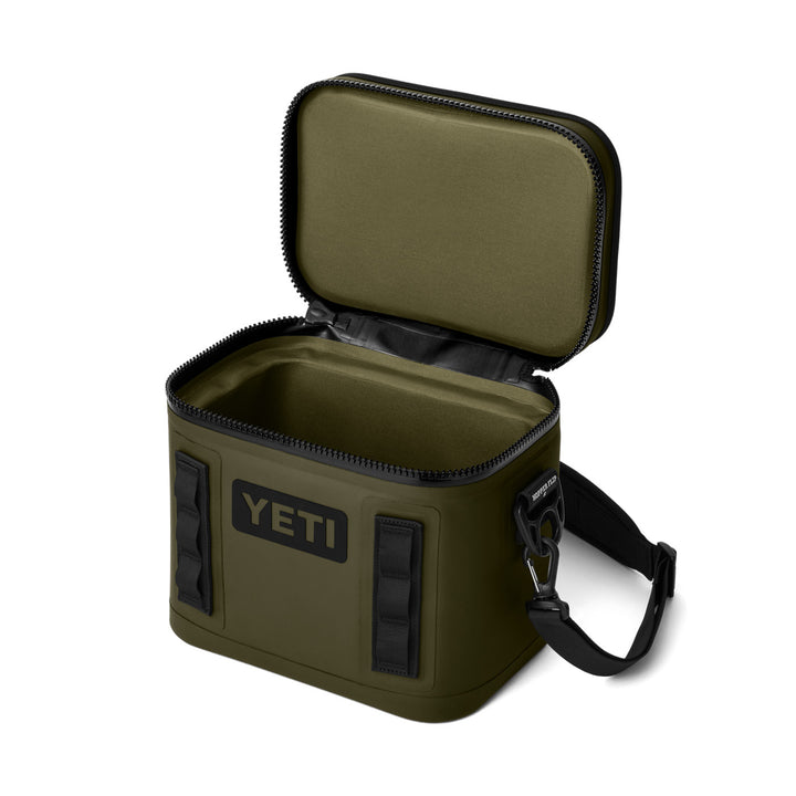 YETI Hopper Flip 8 Soft Cooler - Charcoal